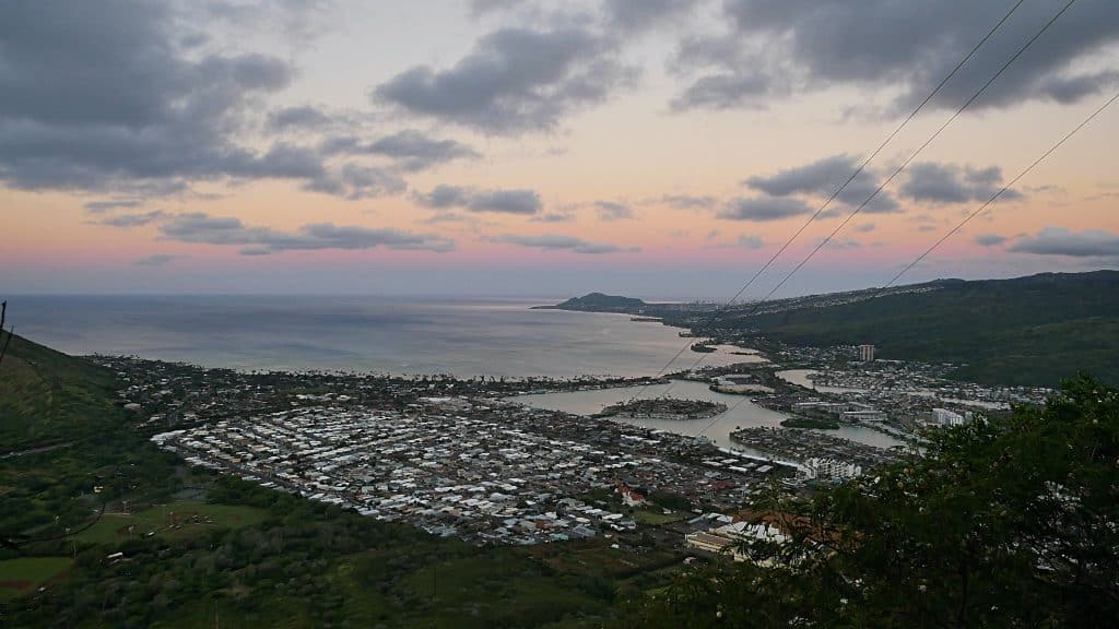 Tips to surviving the hike to the top of Koko head stairs in Oahu, Hawaii fittwotravel.com