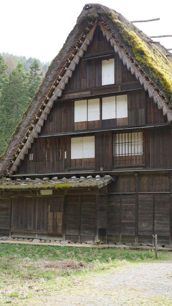 takayama travel guide hida folk village